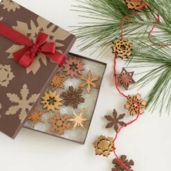 Mini Snowflake Ornaments Boxed Set