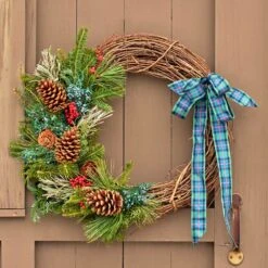 Plaid Tidings Holiday Wreath