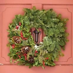 Berry & Bright Holiday Wreath