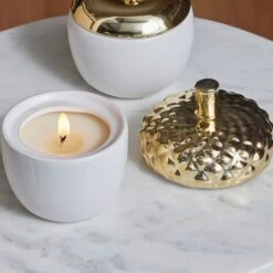Aromatic Acorn Candle