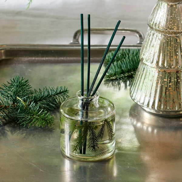 Thymes Frasier Fir Pine Motif Diffuser 2 Thymes Frasier Fir Pine Motif Diffuser - Image 2