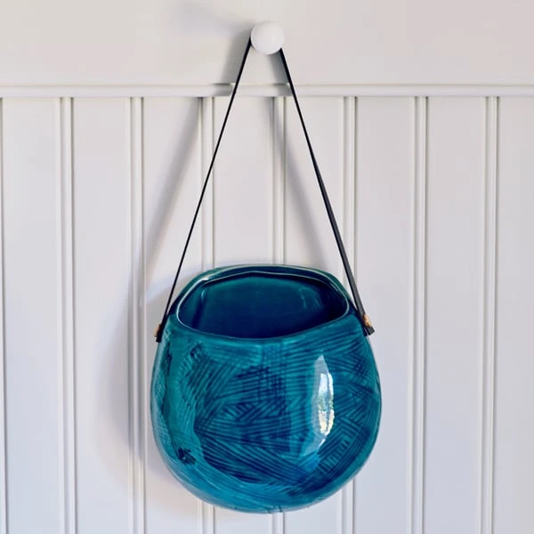 Ceramic Pocket Planter 2 Ceramic Pocket Planter - Image 2