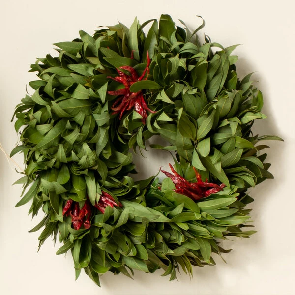 Bay And Chili Holiday Wreath 1 Bay And Chili Holiday Wreath